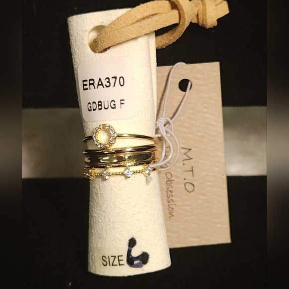 Gold Multi-Band Layered Ring - Picture 1 of 6